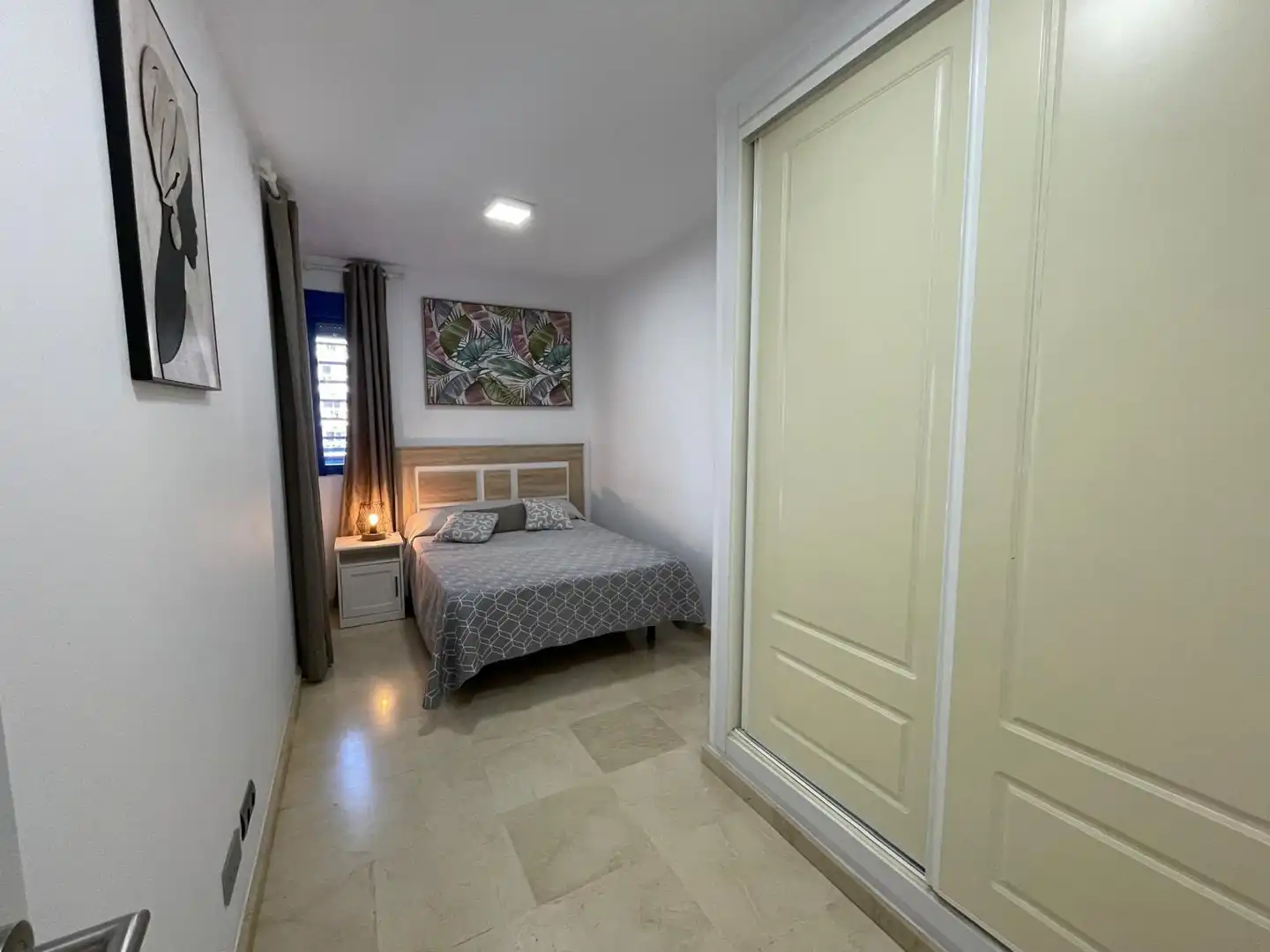 Habitación de Apartamento en venta en Benalmádena con Aire acondicionado, Calefacción y Terraza