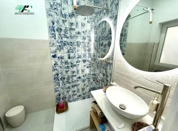 Bathroom of Houses for rent in Baeza  with Air Conditioner, Heating and Furnished