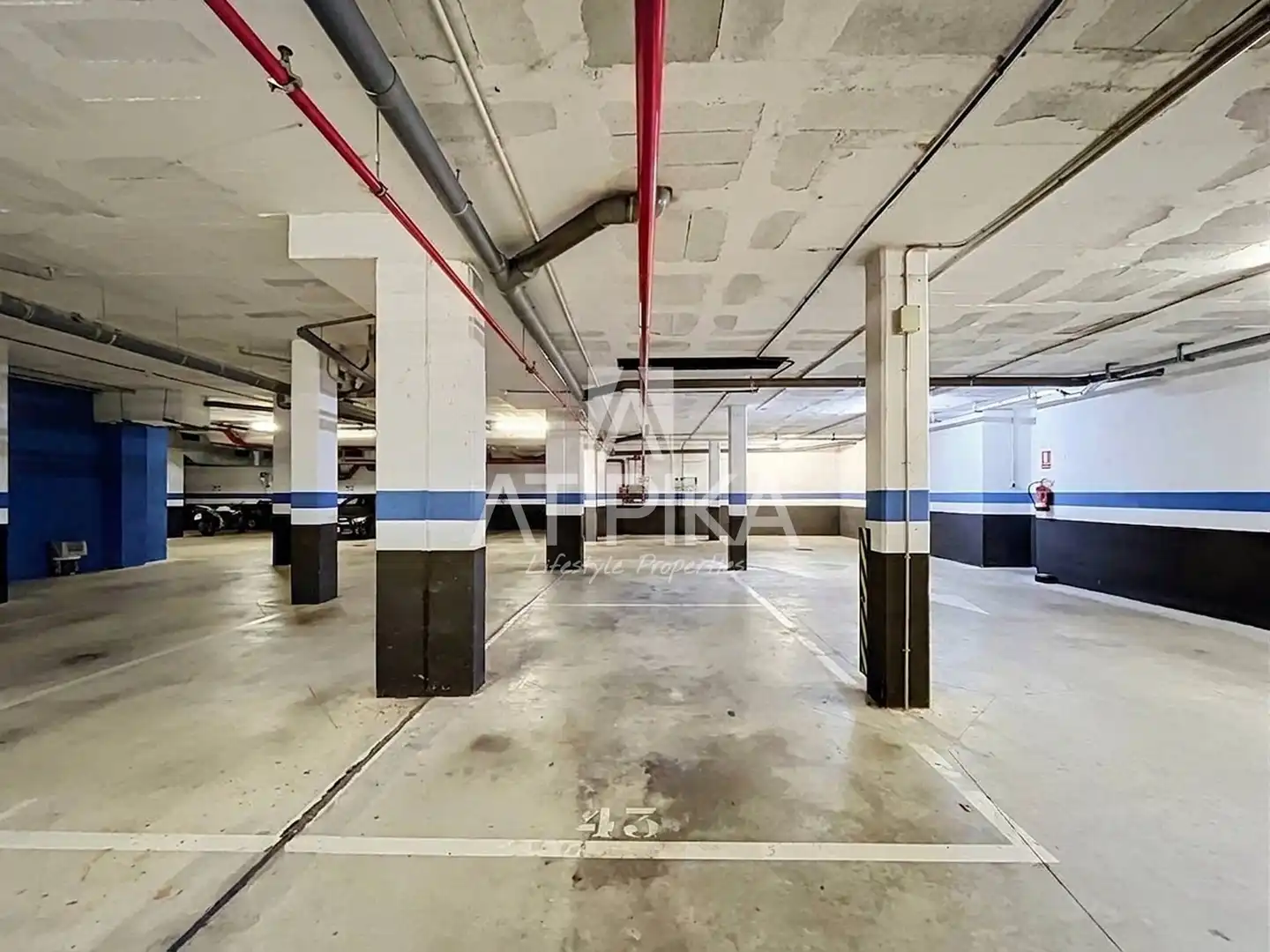 Parking de Piso en venta en Sabadell con Aire acondicionado, Calefacción y Terraza