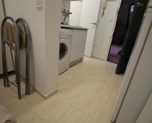 Study to rent in  Madrid Capital  with Air Conditioner