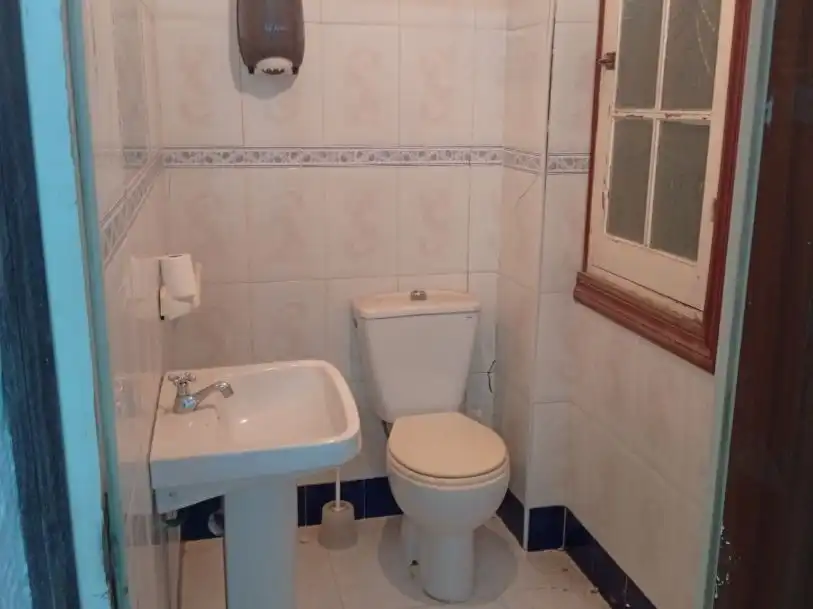 Bathroom of Office for rent in Melilla