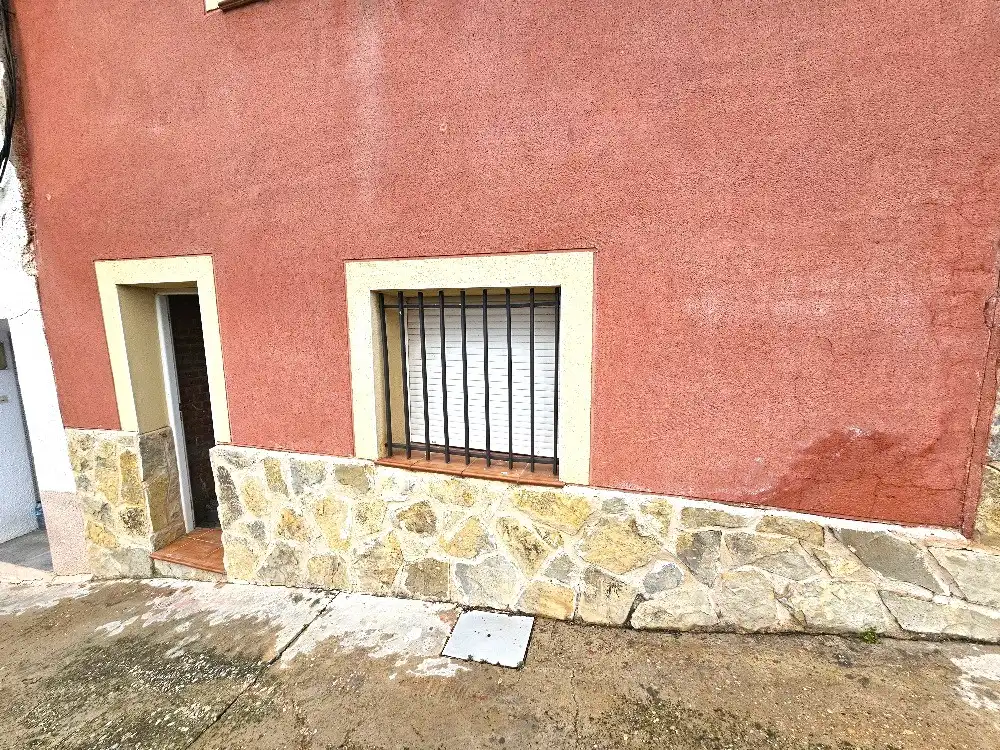 Vista exterior de Casa o chalet en venta en Argecilla con Calefacción, Terraza y Trastero