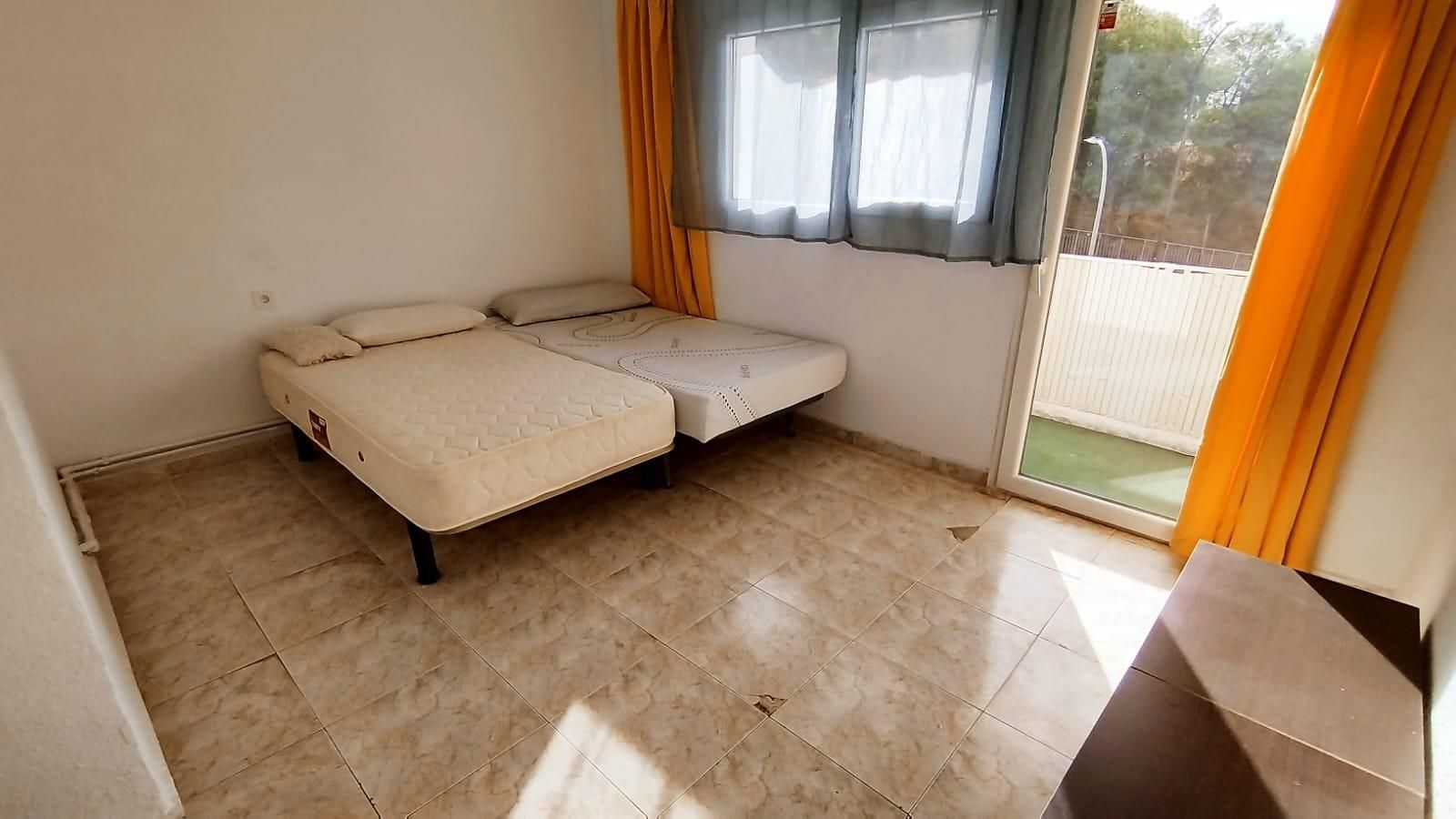 Apartment for sale in Calle Calle de la Plata, Colonia Requena