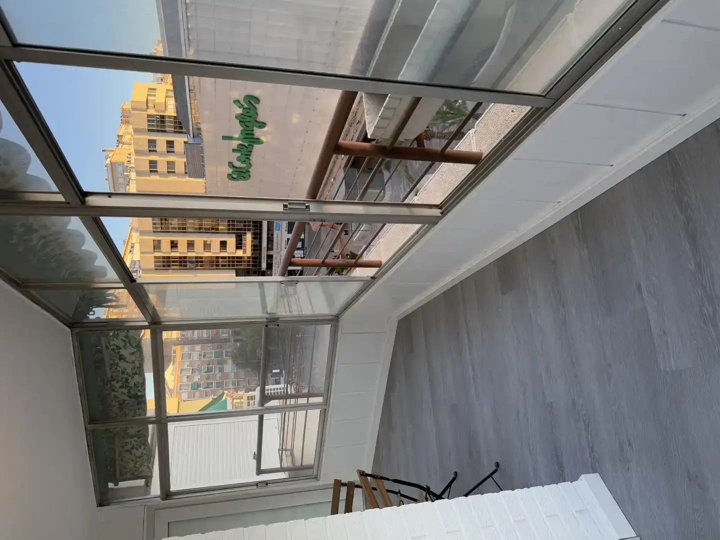 Terrasse von Wohnung zur Miete in  Murcia Capital mit Klimaanlage und Balkon