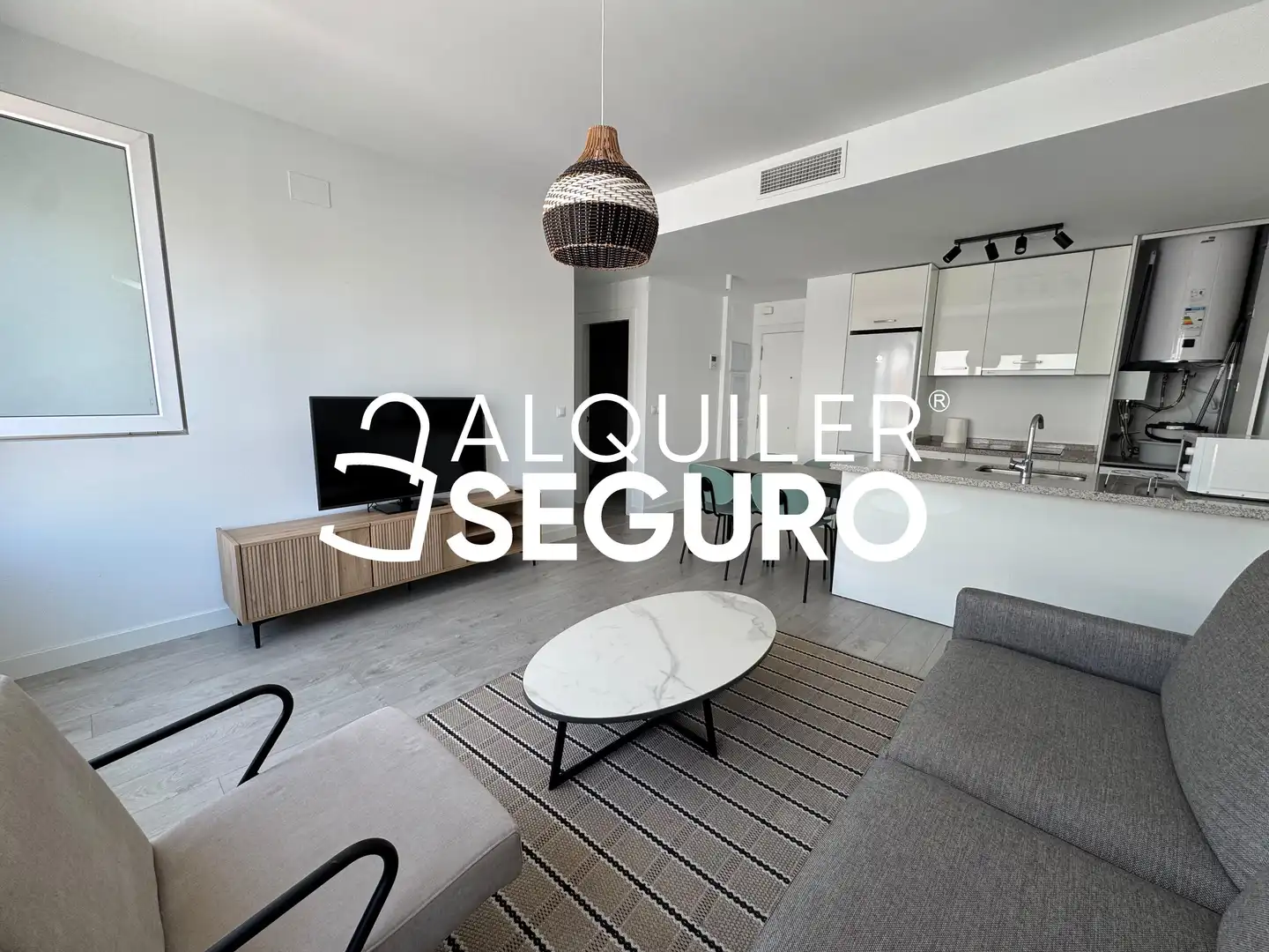 Sala d'estar de Pis de lloguer en Málaga amb Aire condicionat, Traster i Piscina