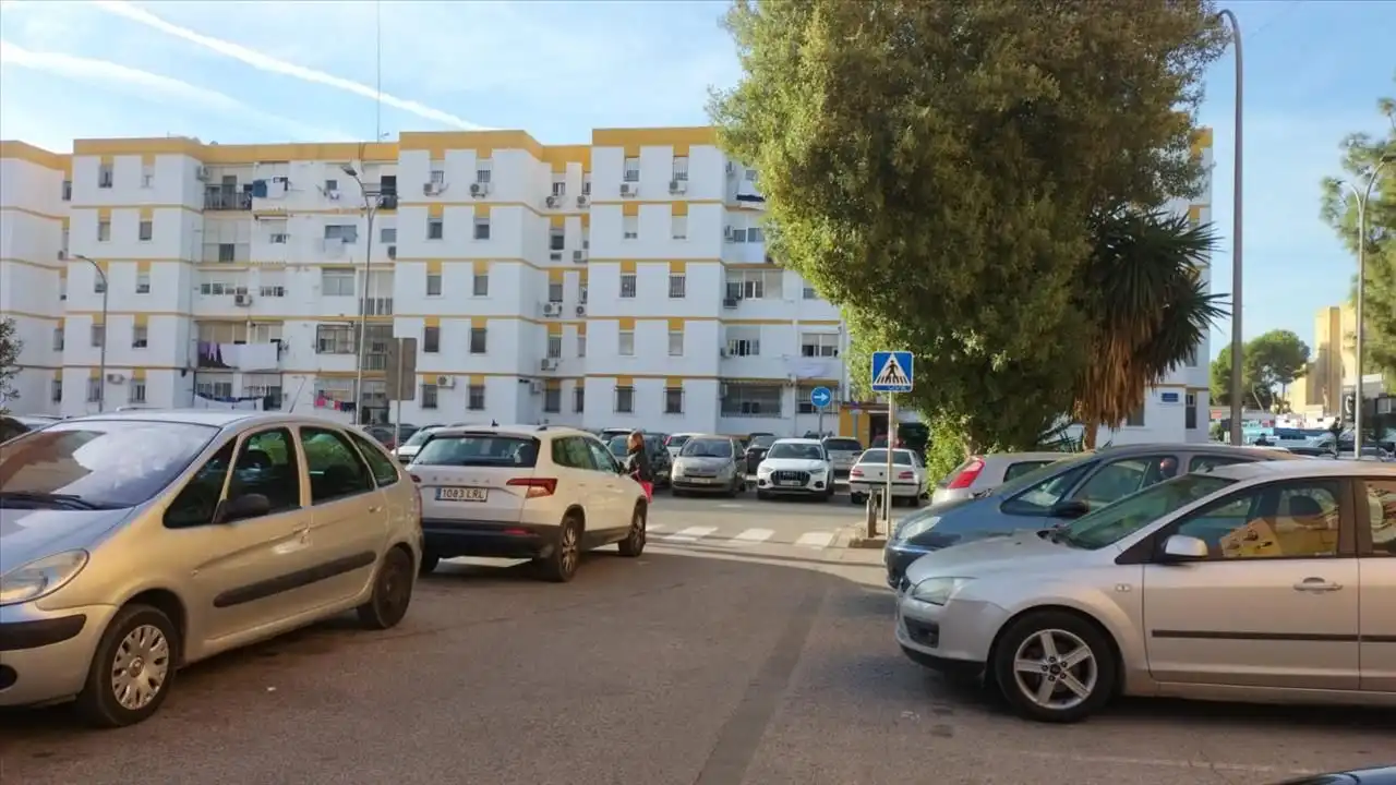 Aparcament de Apartament en venda en Sevilla