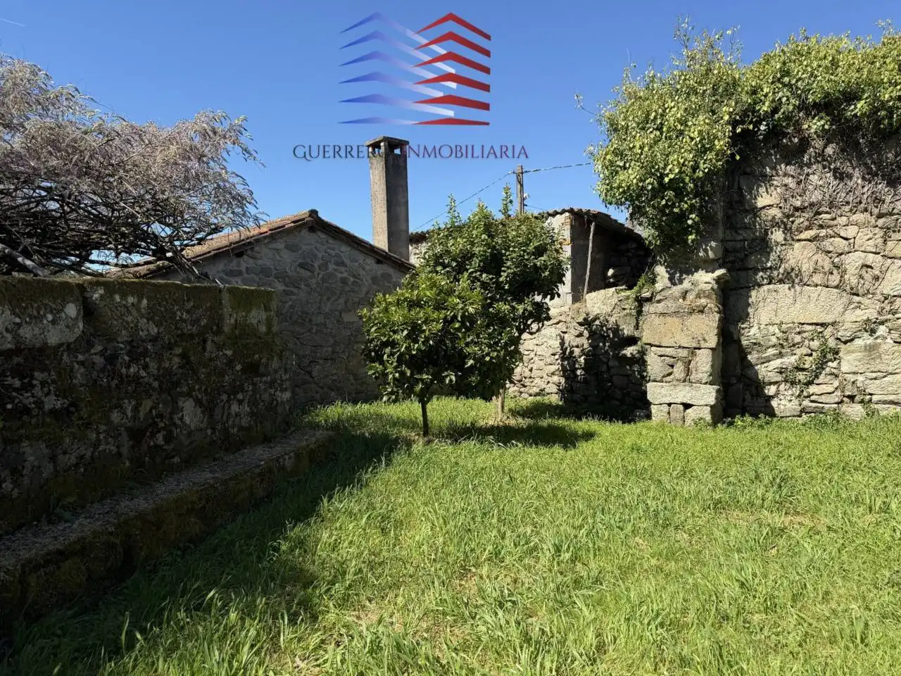 Casa o xalet de lloguer en Ourense Capital  amb Calefacció, Jardí privat i Terrassa