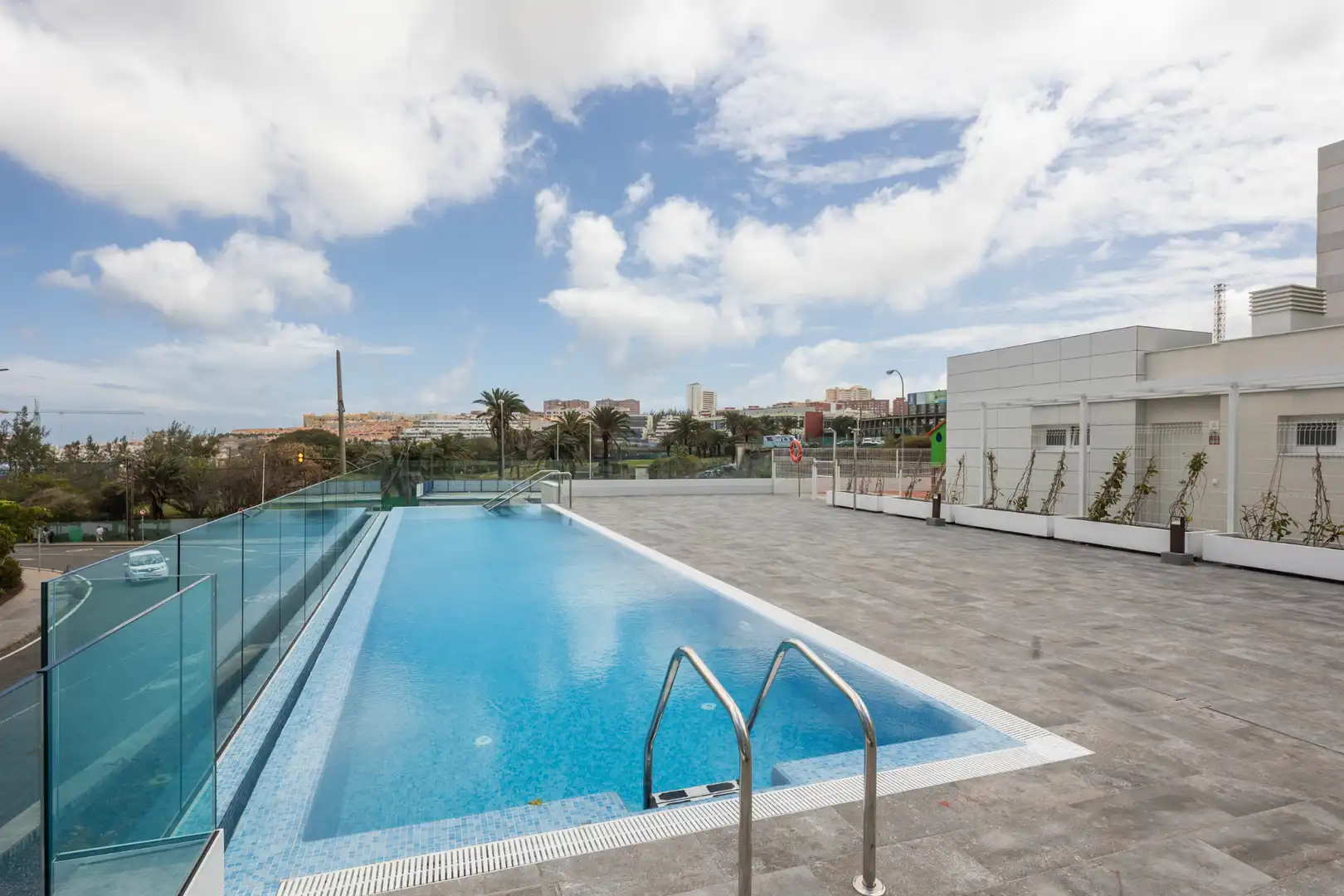 Piscina de Pis en venda en Las Palmas de Gran Canaria amb Jardí privat, Terrassa i Traster