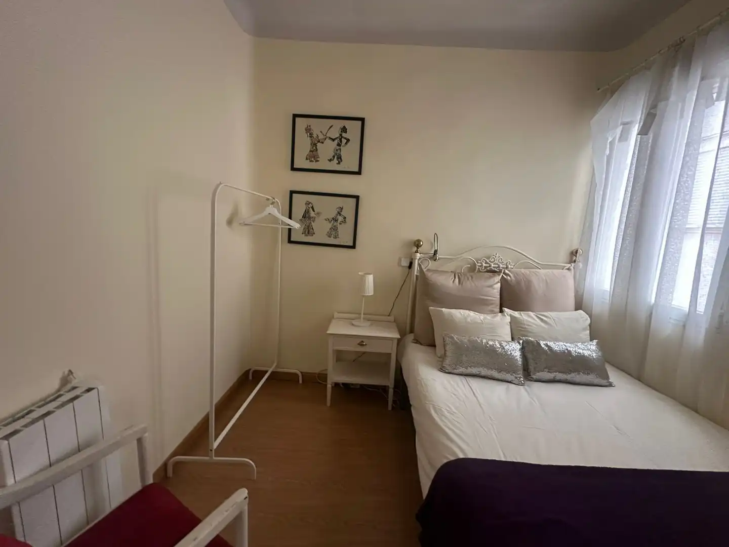 Habitación de Piso de alquiler en Madrid con Aire acondicionado, Calefacción y Amueblado