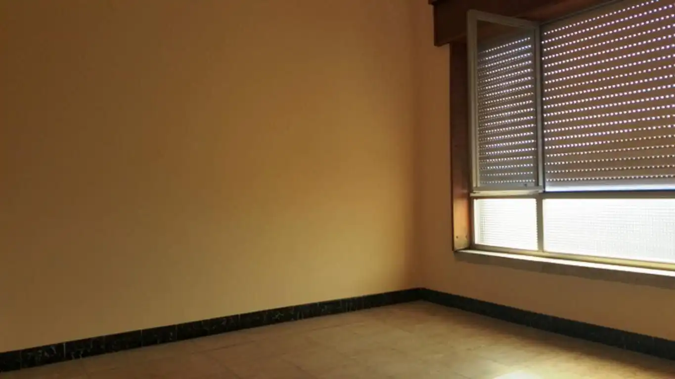 Habitación de Piso en venta en Cuntis con Trastero, Lavadora y Balcón