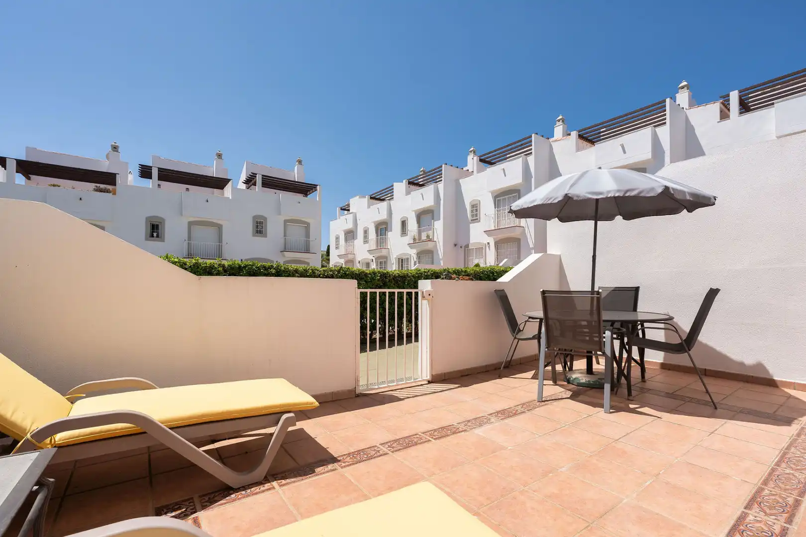 Terraza de Casa adosada en venta en Marbella con Aire acondicionado, Terraza y Piscina