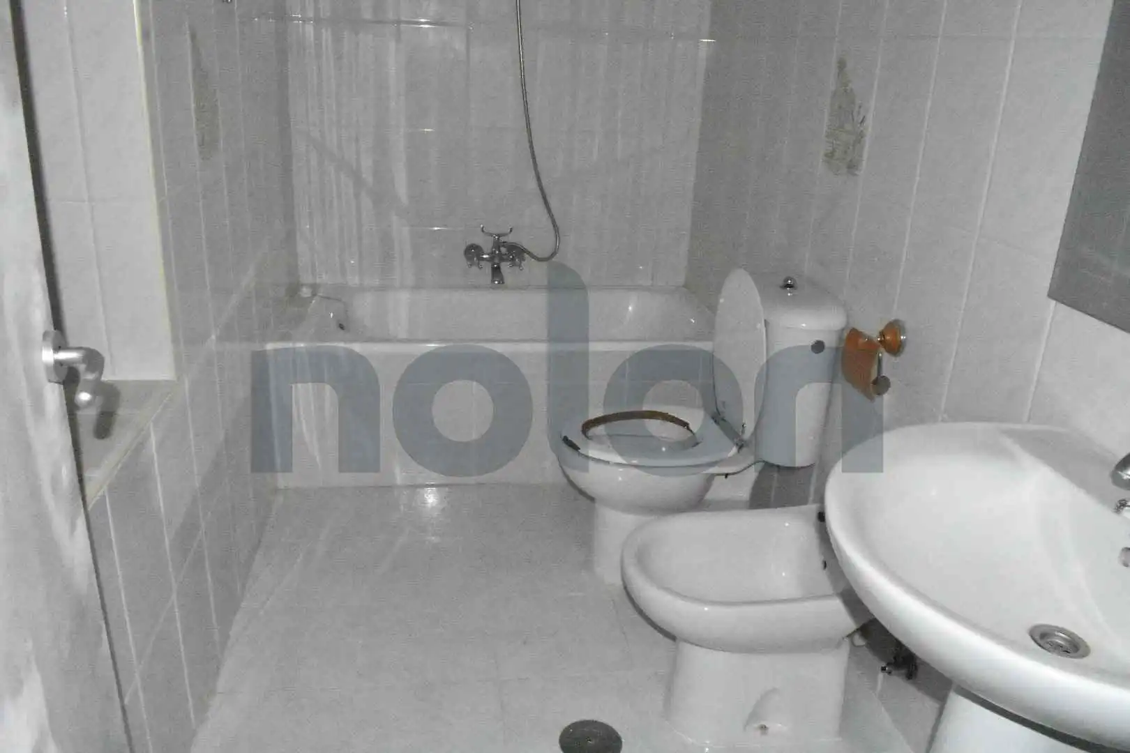 Baño de Casa adosada en venta en Villacid de Campos con Calefacción