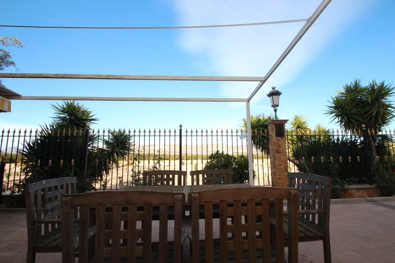 Terraza de Finca rústica en venta en Orihuela con Jardín privado
