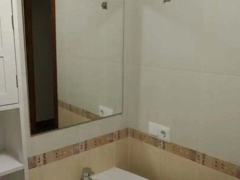 Bany de Pis en venda en Ribamontán al Monte amb Parquet i Moblat