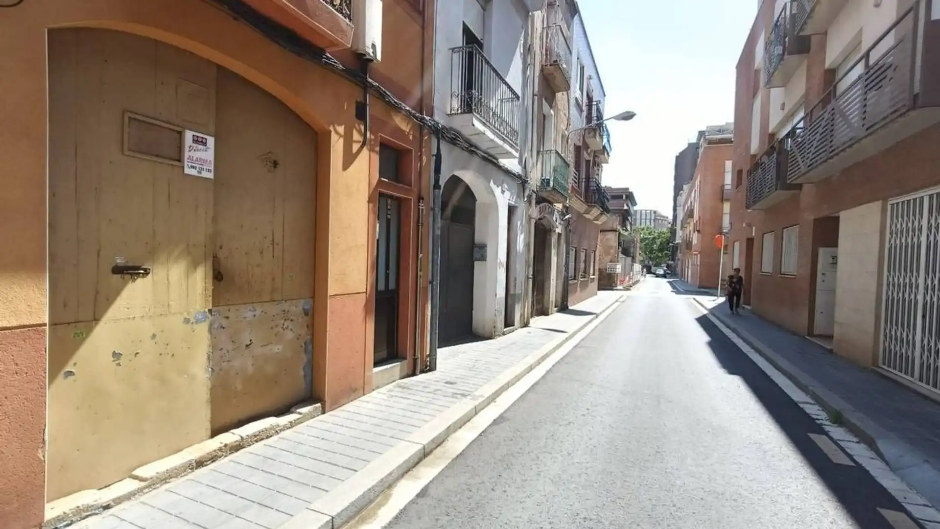 Vista exterior de Local en venta en Reus