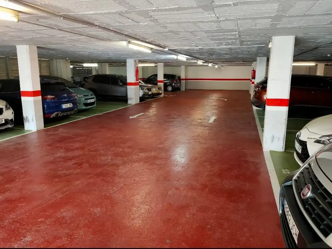 Parking de Garaje de alquiler en Castelldefels