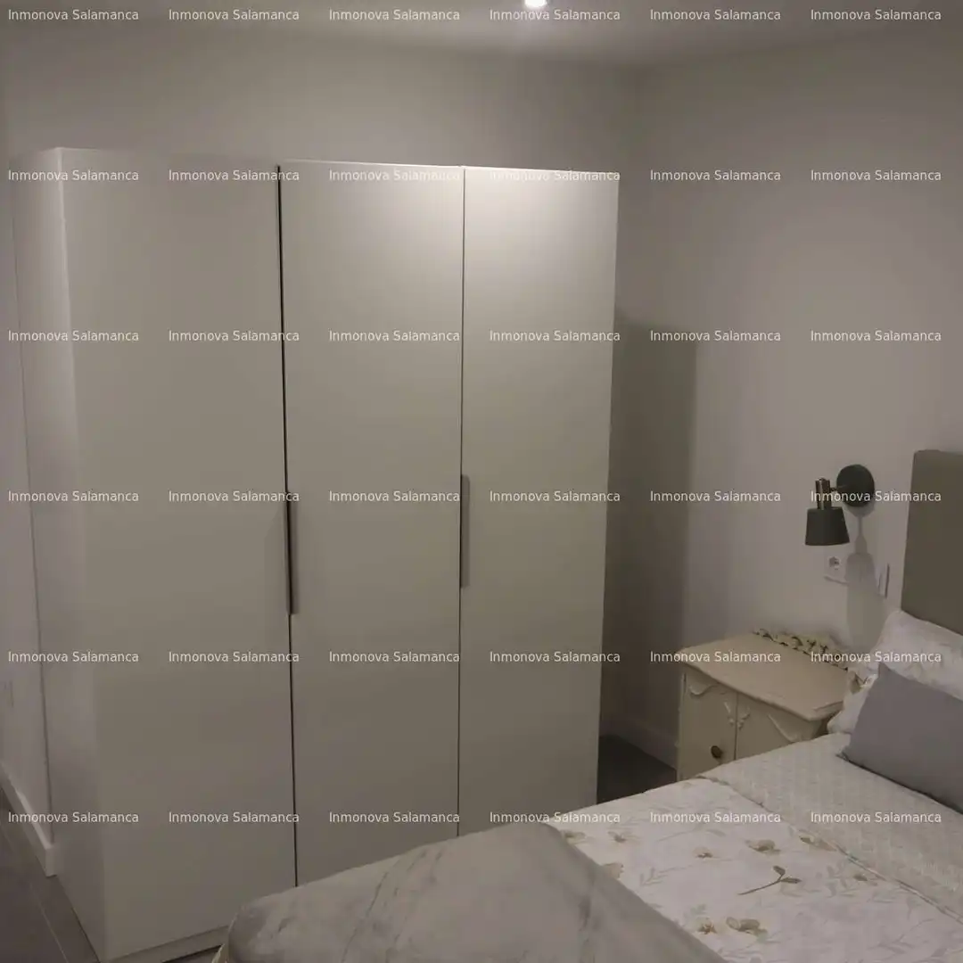Bedroom of Flat for share in Salamanca  with Heating and Furnished