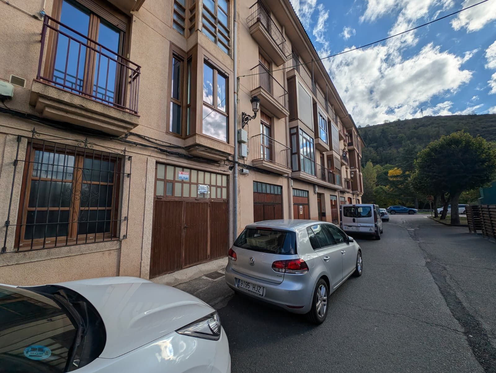 Vista exterior de Apartament en venda en Ezcaray amb Calefacció, Traster i Moblat