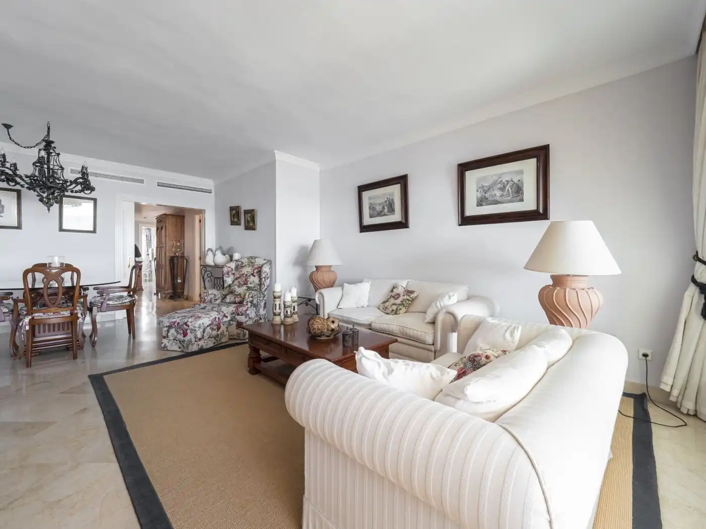 Apartament amb jardí en venda a Nueva Andalucía, imagen 4
