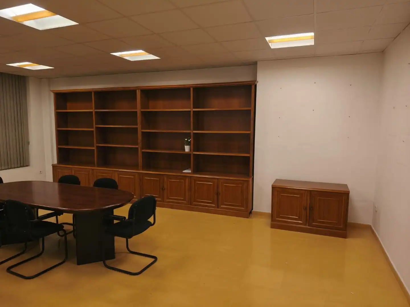 Office for rent in Cartagena ciudad