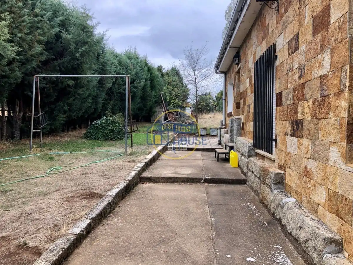 Villa con giardino in vendita a Garrafe de Torío, imagen 40
