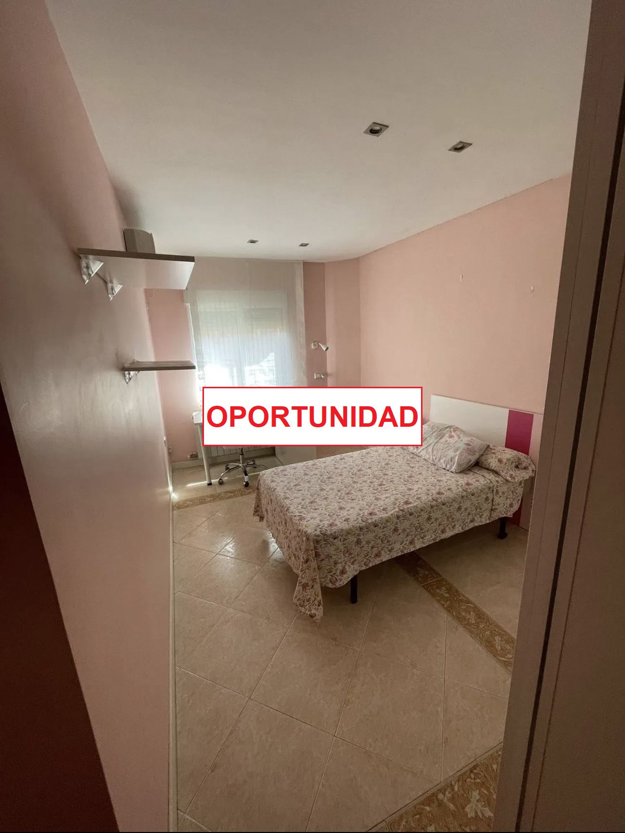 Bedroom of Flat for rent in Ciudad Real Capital  with Air Conditioner, Heating and Furnished