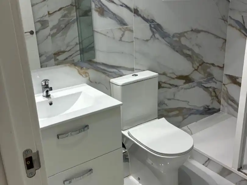 Badezimmer von Wohnung zur Miete in Sant Hilari Sacalm, Girona