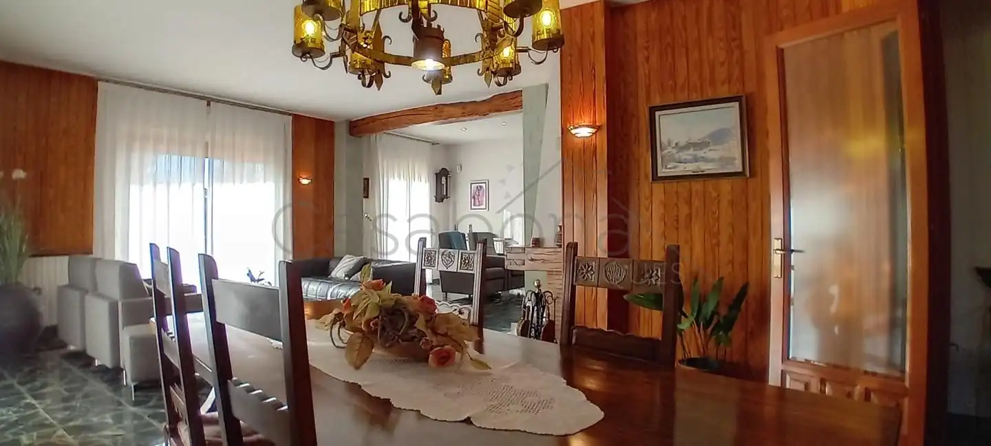Sala de estar de Casa o chalet en venta en Sant Vicenç de Torelló con Calefacción, Jardín privado y Terraza