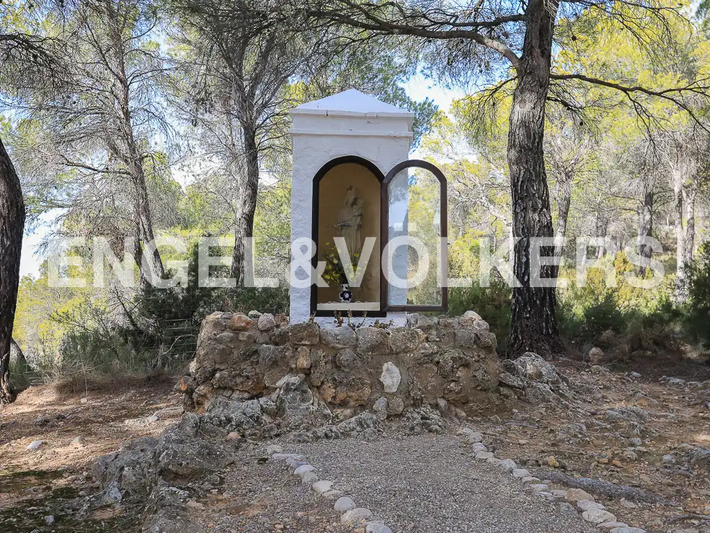 Finca rústica en venda en Ayora amb Calefacció, Jardí privat i Terrassa