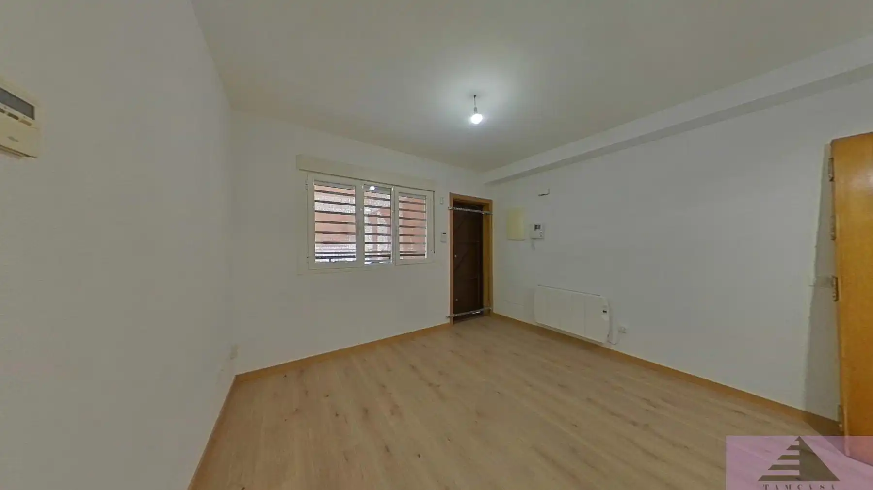 Flat for sale in Aranjuez  with Air Conditioner, Heating and Storage room