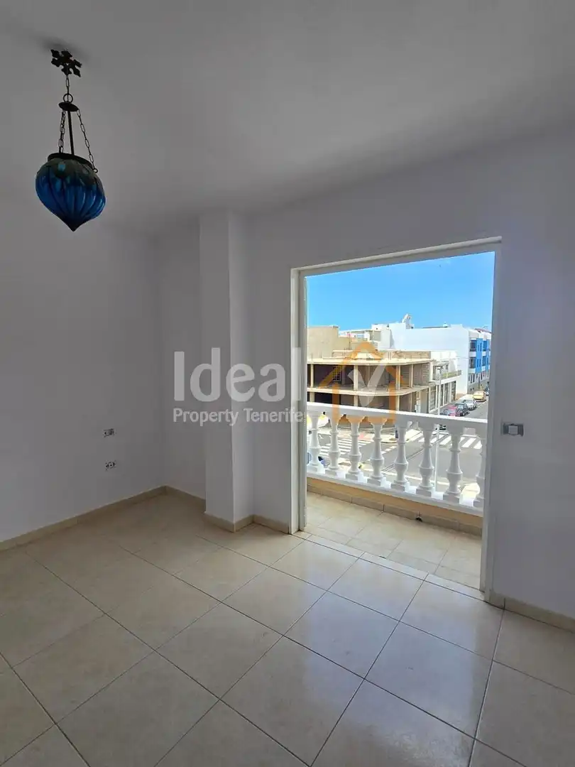 Außenansicht von Dachboden zum Verkauf in Granadilla de Abona mit Terrasse