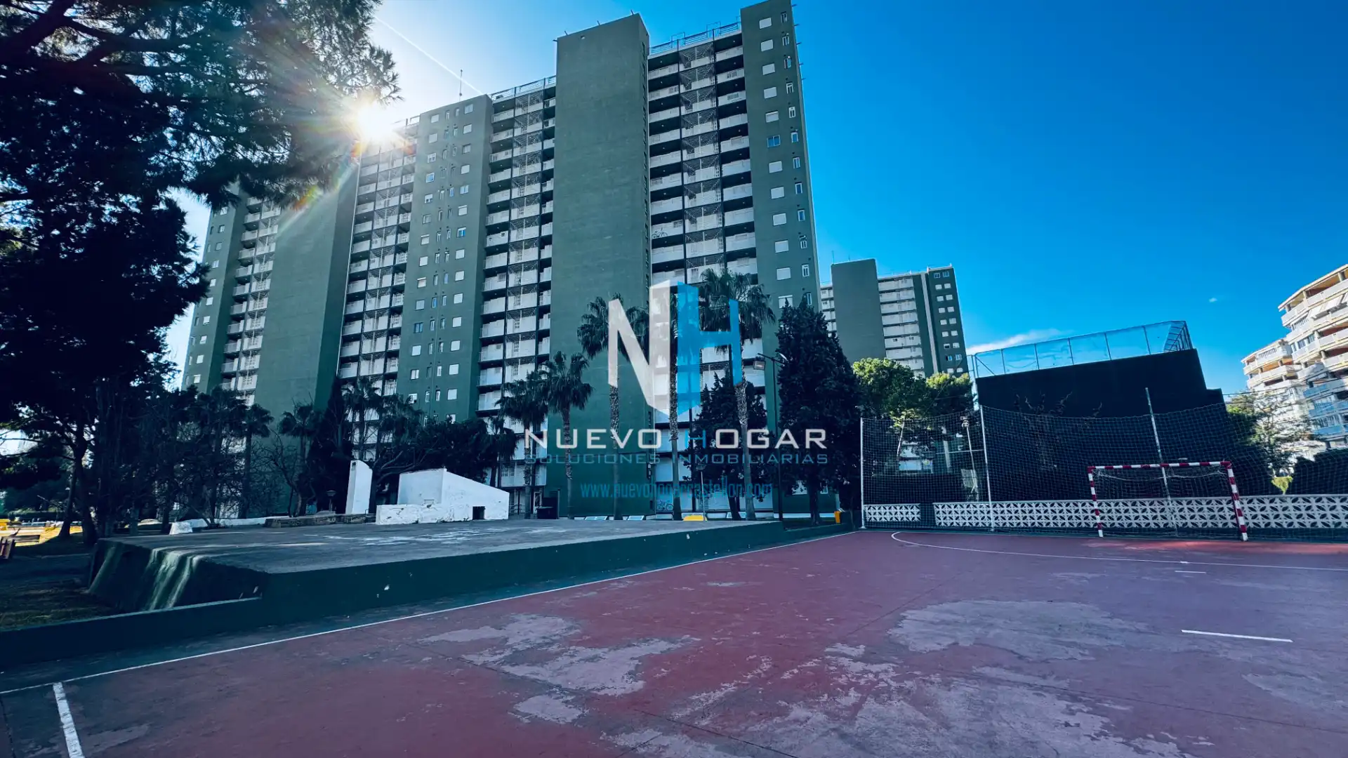 Vista exterior de Apartamento en venta en Benicasim / Benicàssim con Terraza, Amueblado y Lavadora