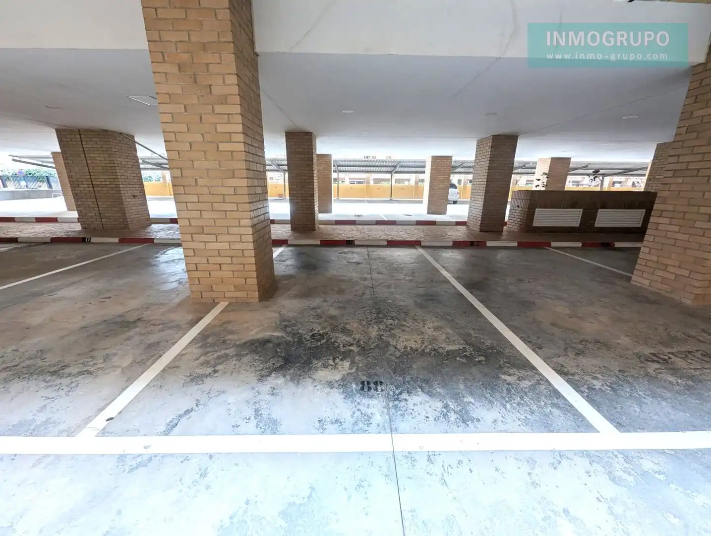Aparcament de Pis en venda en Oropesa del Mar / Orpesa amb Aire condicionat, Terrassa i Piscina
