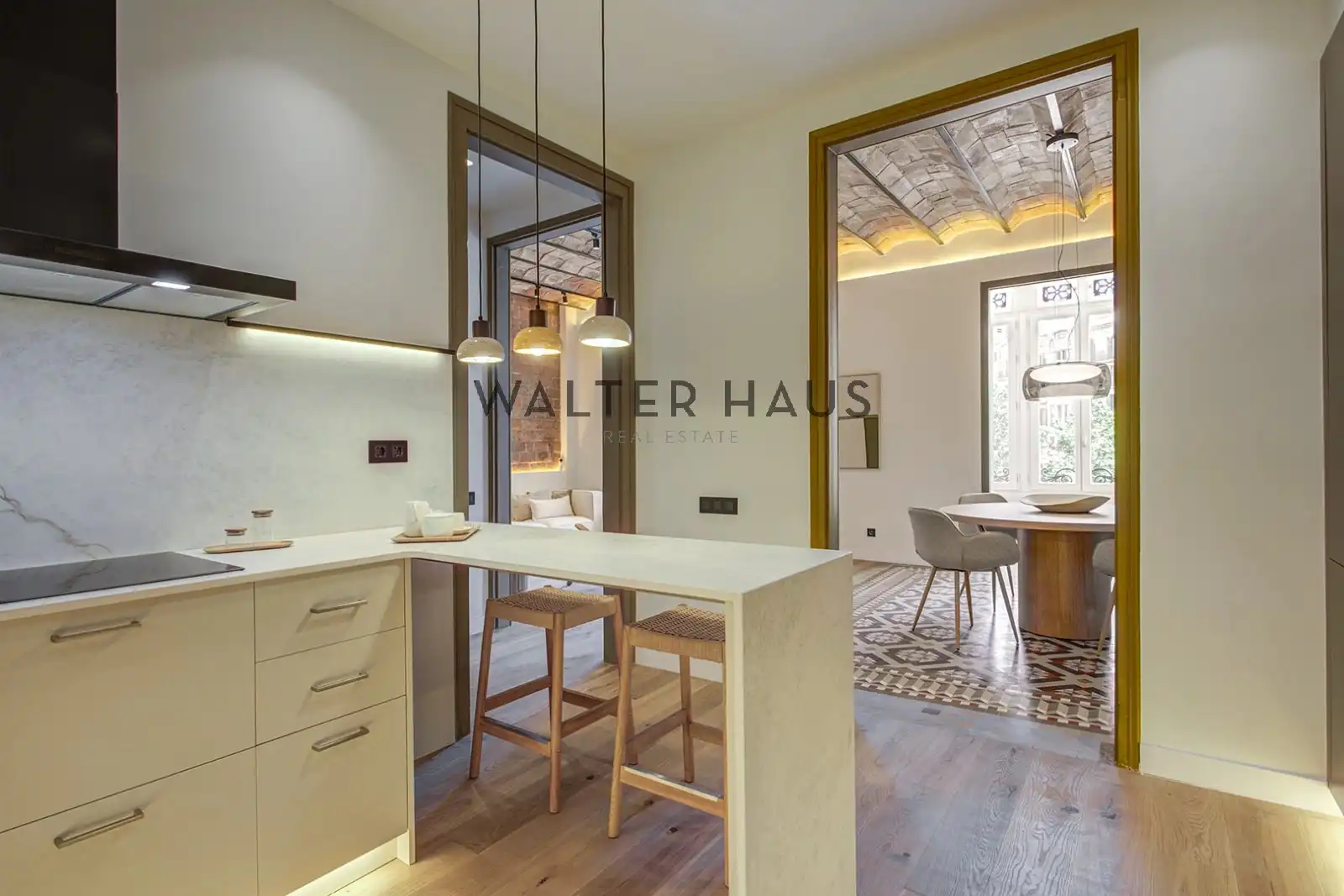Cocina de Piso en venta en Barcelona con Aire acondicionado, Amueblado y Horno