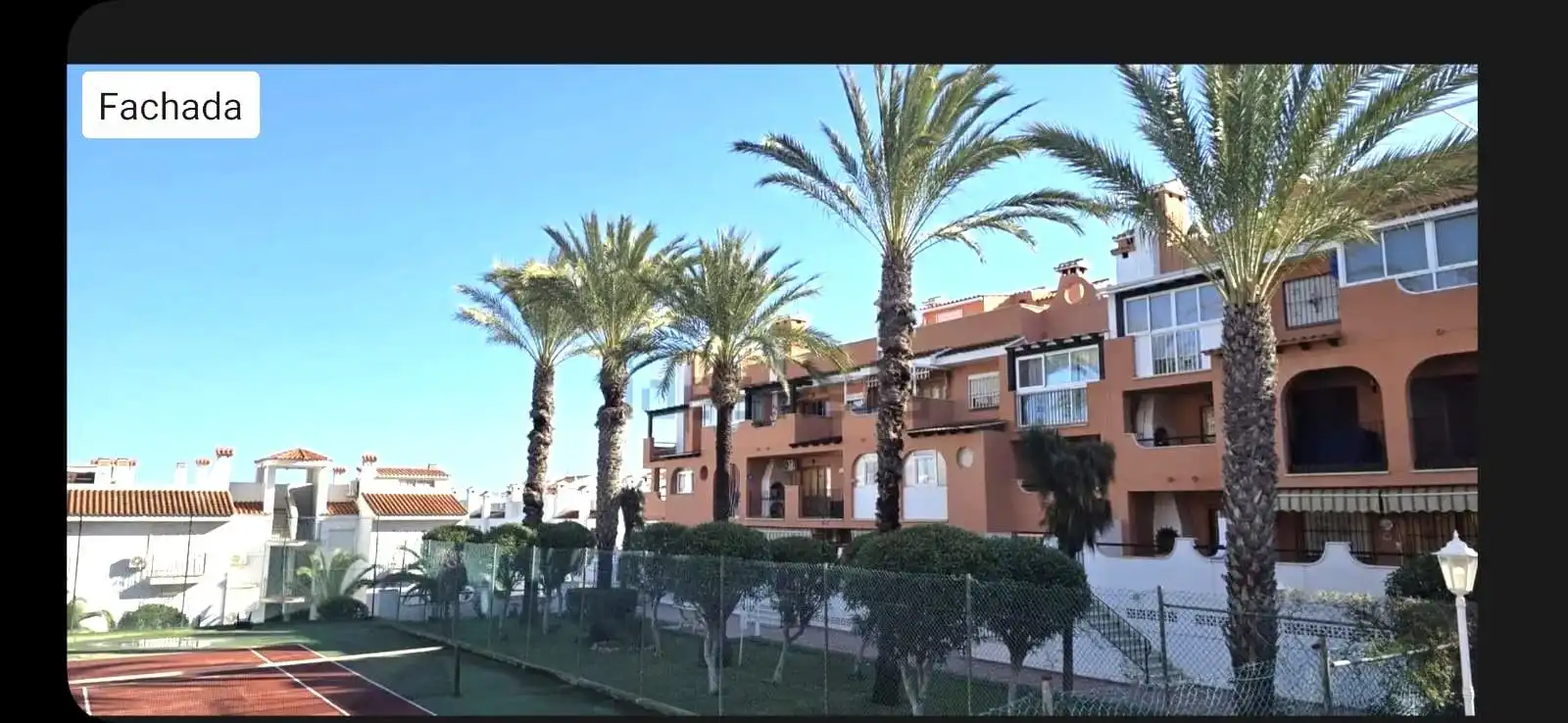Außenansicht von Wohnungen zur Miete in Torrevieja mit Klimaanlage, Möbliert und Gemeinschaftspool