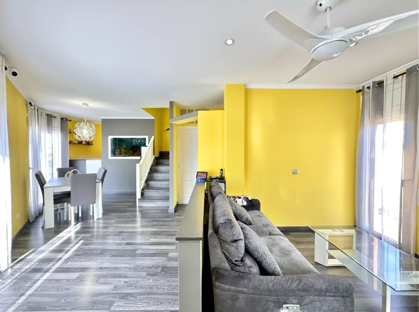 Living room of Houses for sale in Torelló  with Air Conditioner, Heating and Private garden