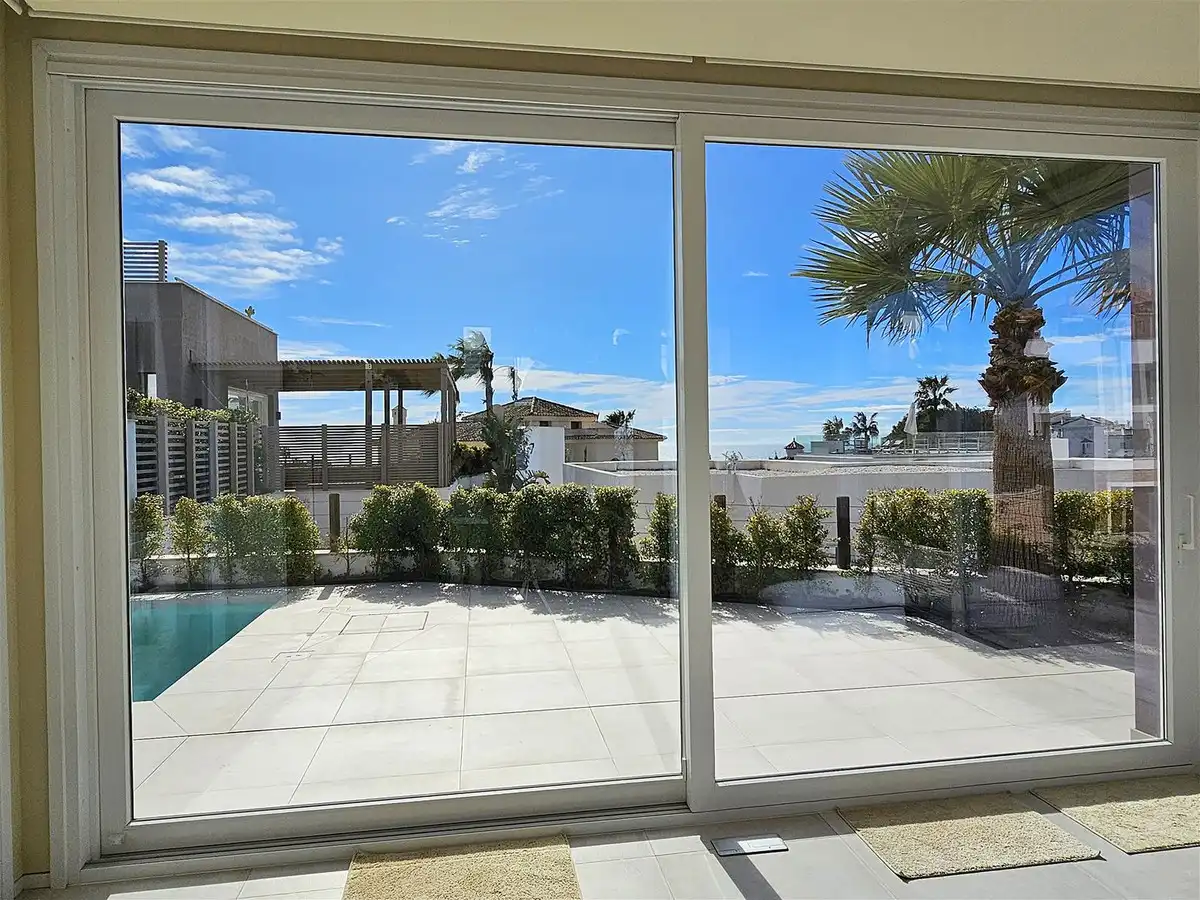 Casa con piscina en venta en Riviera del Sol, imagen 6