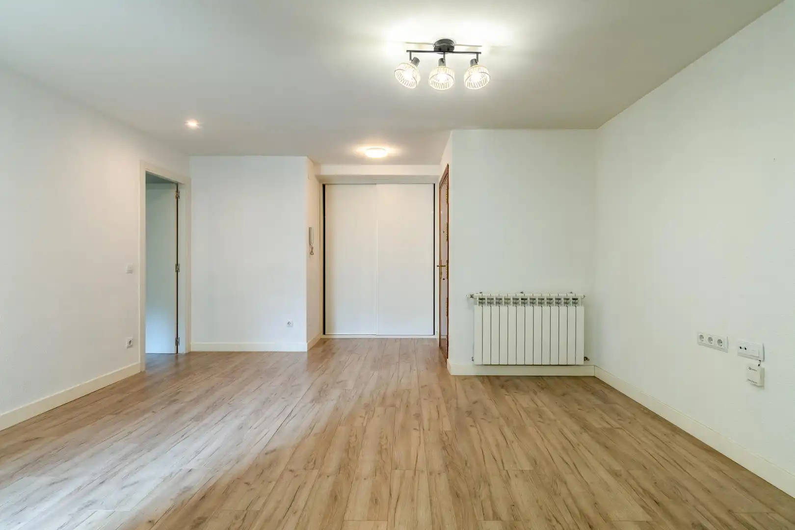 Apartamento de alquiler en Madrid con Calefacción