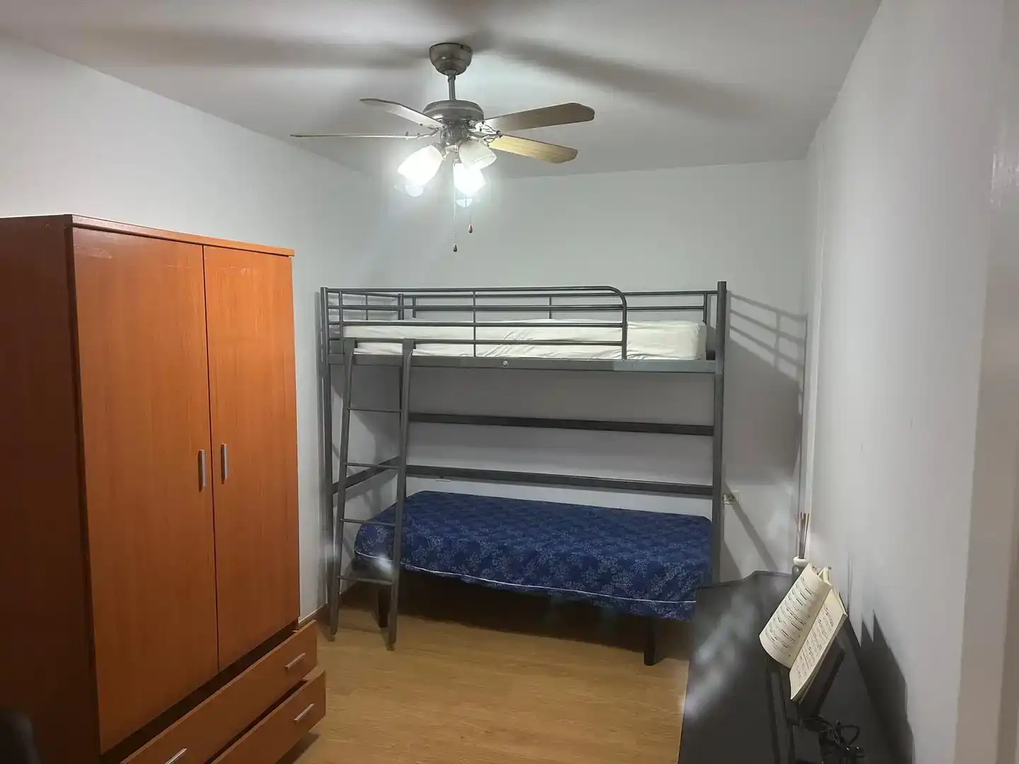 Bedroom of Flat for rent in Adeje  with Private garden, Parquet flooring and Storage room