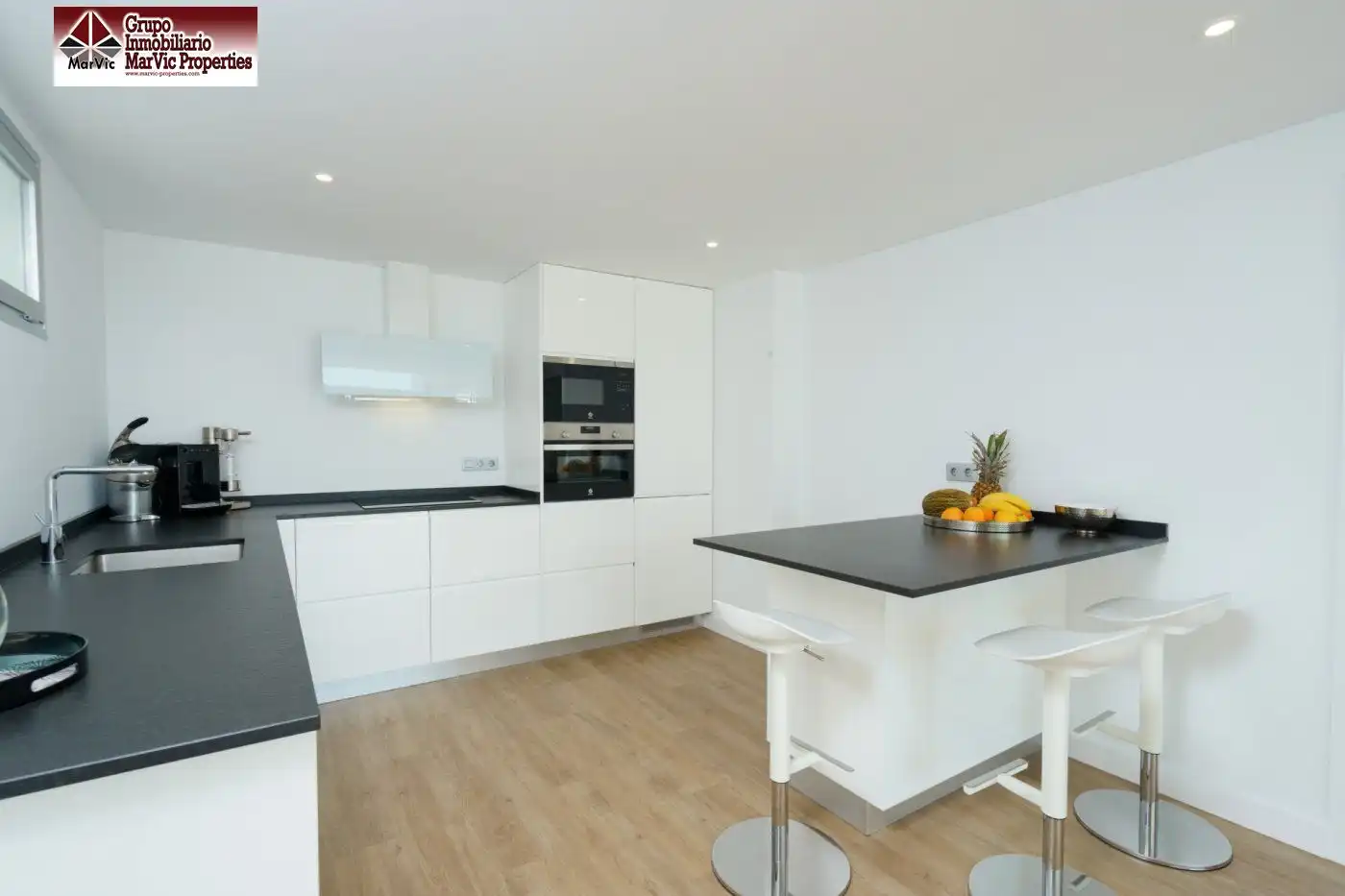 Cocina de Casa adosada en venta en Altea con Aire acondicionado, Calefacción y Terraza