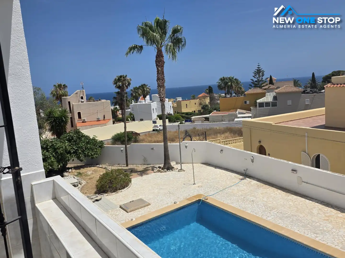 Swimming pool of Houses for sale in Mojácar  with Air Conditioner, Terrace and Storage room