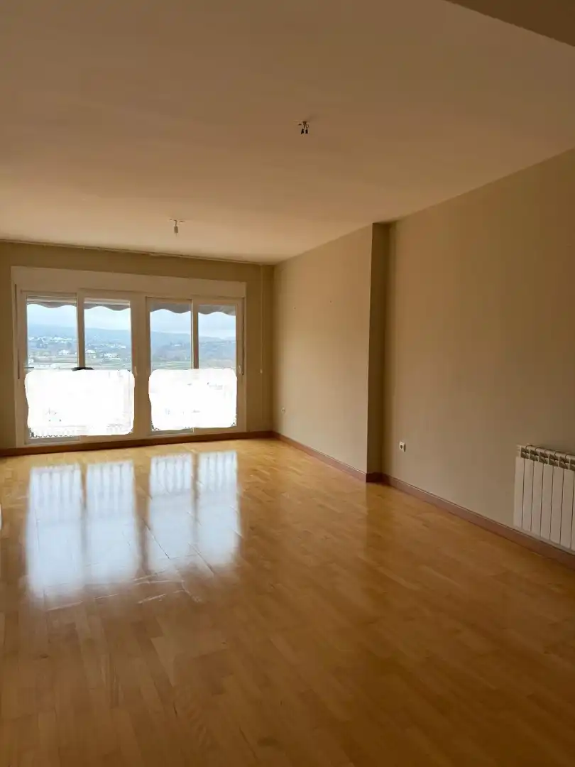 Sala de estar de Piso en venta en Loja con Aire acondicionado, Calefacción y Parquet