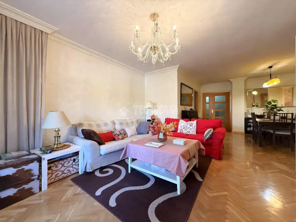 Sala de estar de Piso en venta en Alcalá de Henares con Aire acondicionado y Terraza
