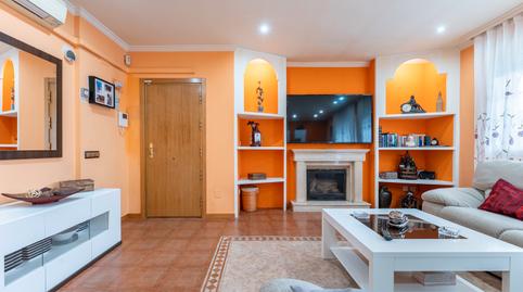 Foto 3 de Casa o xalet en venda a Calle de la Gaviota, Velilla de San Antonio, Madrid