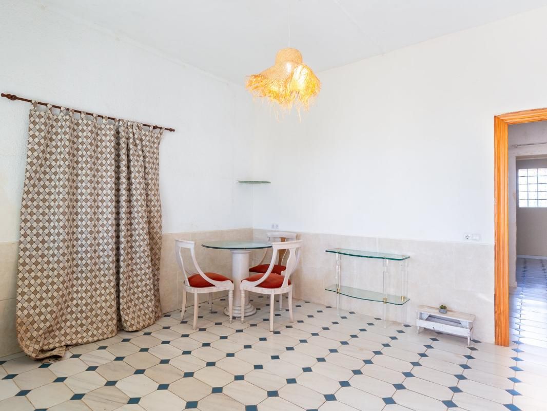 Menjador de Casa o xalet en venda en Castellón de la Plana / Castelló de la Plana amb Jardí privat, Terrassa i Traster