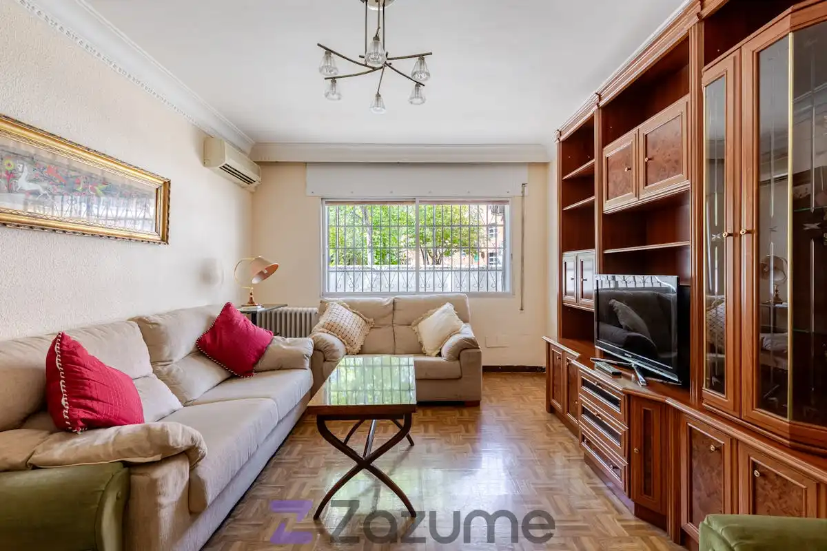 Wohnzimmer von Wohnung zur Miete in Madrid mit Klimaanlage, Heizung und Möbliert