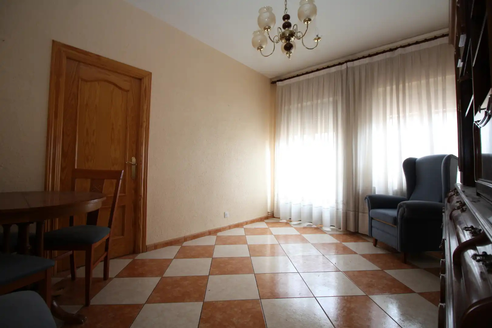 Wohnzimmer von Wohnung zum Verkauf in Valladolid mit Heizung, Terrasse und Ofen