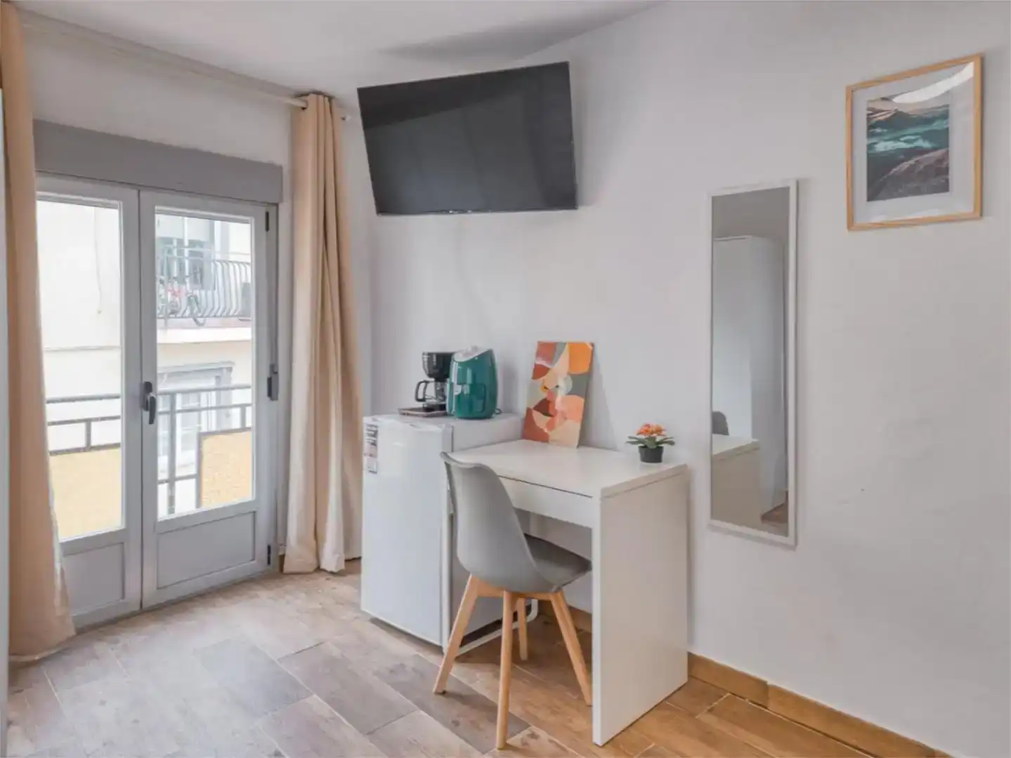 Bedroom of Study for rent in Estremera  with Air Conditioner, Furnished and Balcony