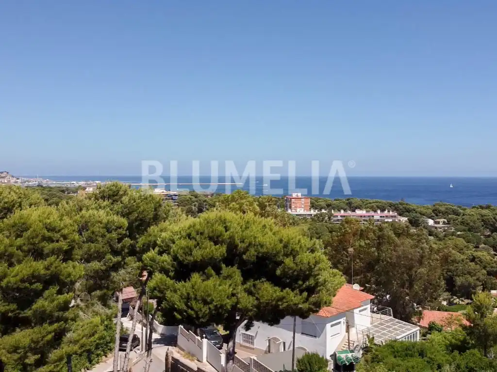 Houses for sale in Las Rotas / Les Rotes