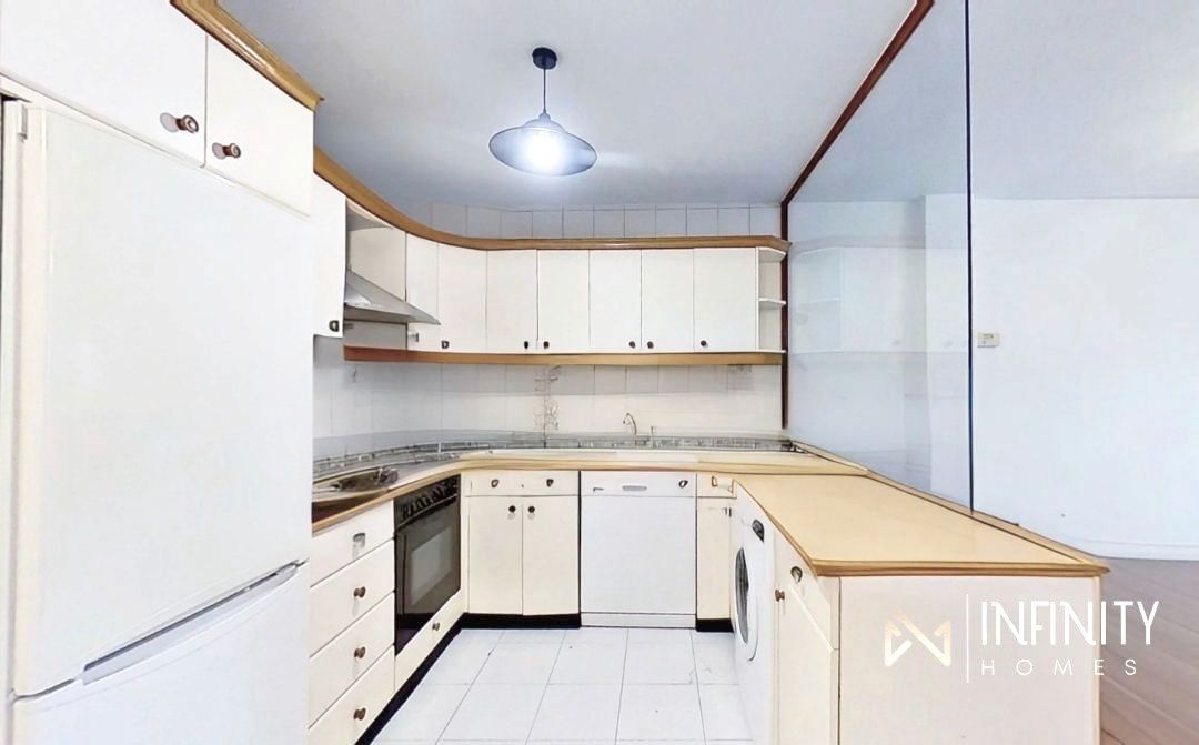 Cuina de Pis en venda en Bilbao  amb Calefacció i Alarma